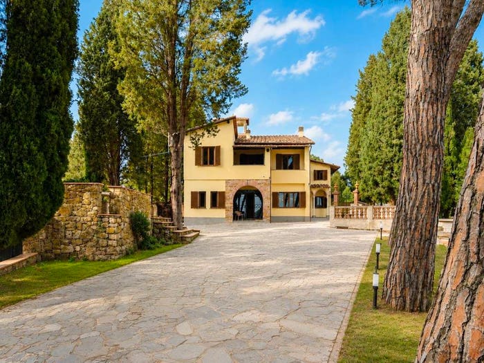 Casa con 6 locali in vendita in Piazza Buondelmonti, Centro, Impruneta
