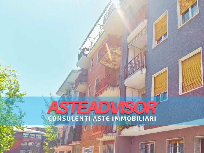 Appartamento quadrilocale in vendita in Via Francesco Sesalli, Sacro Cuore, Novara
