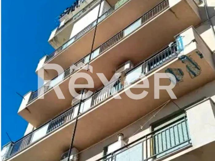 Appartamento con 6 locali in vendita in Viale Regina Margherita, Canicattì