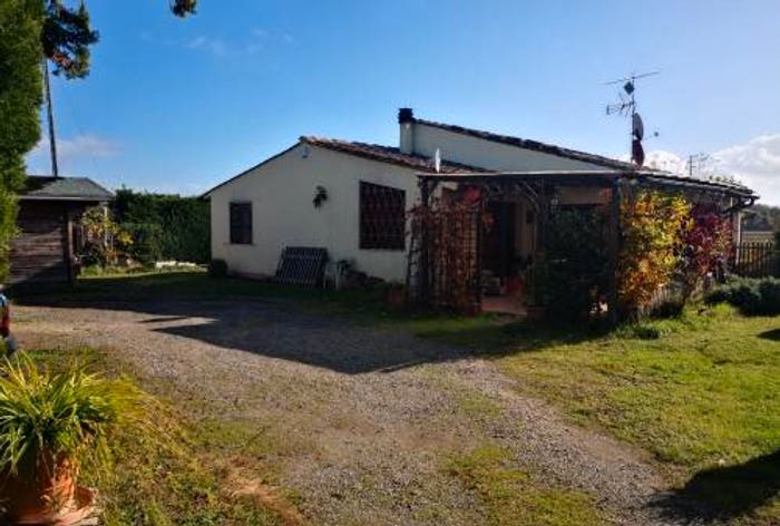 Casa con 5 locali in vendita in Località San FredianoQuartaia, Quartaia Pian dell'Olmino Mensanello, Colle di Val d'Elsa