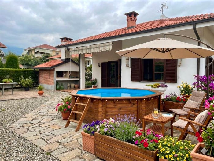 Casa con 6 locali in vendita in Via Martiri della Libertà, Centro, Barge