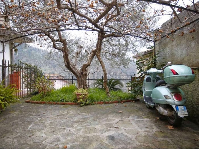 Appartamento con 5 locali in vendita in via pasubio, Gragnana Sorgnano Torano, Carrara
