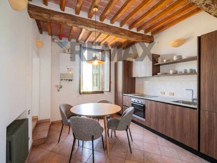 Appartamento trilocale in vendita in Via Soragna, Centro, Luzzara