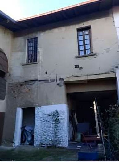 Appartamento bilocale in vendita in Via Vittorio Veneto, Vertemate con Minoprio