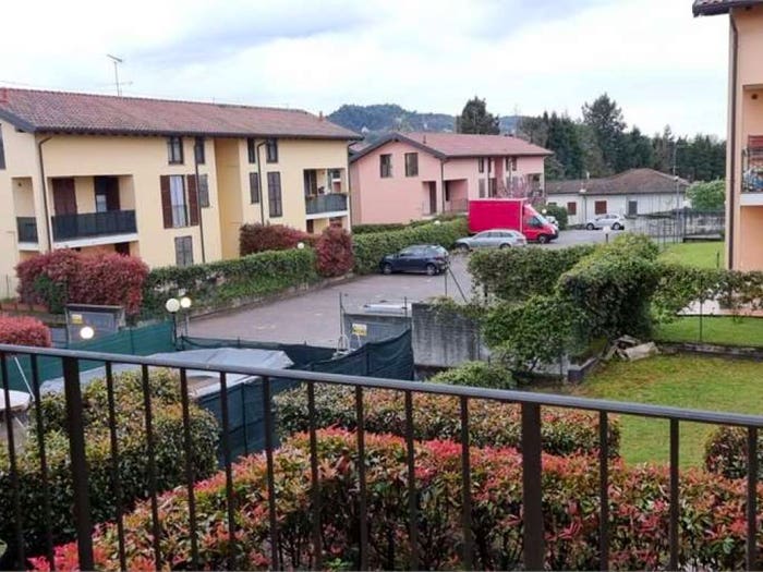 Appartamento bilocale in vendita in via Trento, Varano Borghi