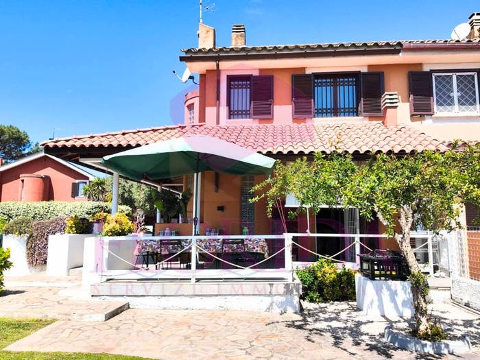 Casa con 6 locali in vendita in Via Volturno, Tor San Lorenzo Nuova California, Ardea