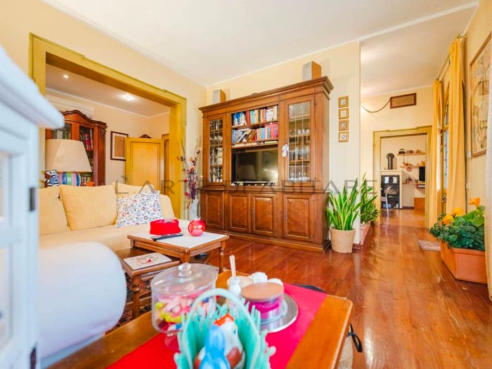 Casa con 6 locali in vendita in via della pace, Centro, Camponogara