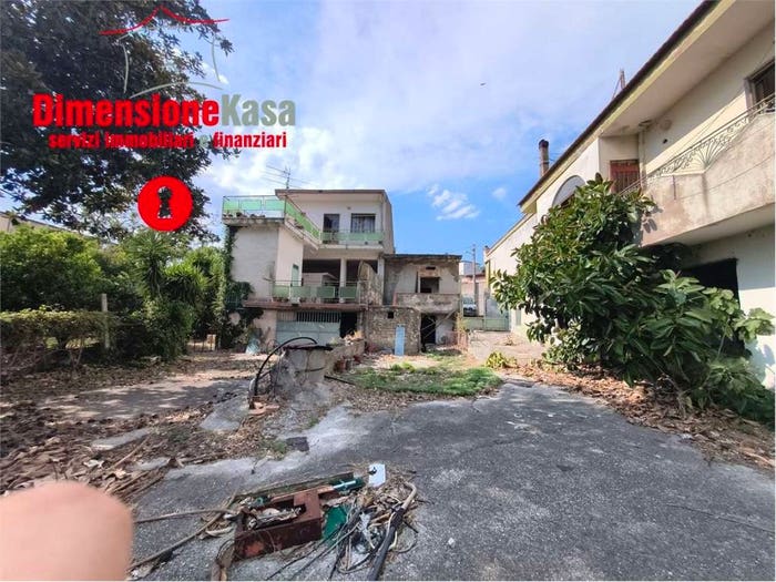 Casa con 6 locali in vendita in via polvica, San Felice a Cancello