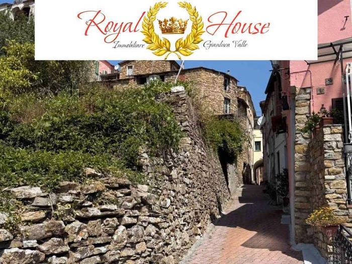 Casa con 5 locali in vendita in Via Colombo, Boscomare, Pietrabruna
