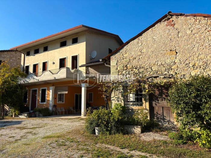 Casa con 5 locali in vendita in Contrada Fortuna, Castelgomberto