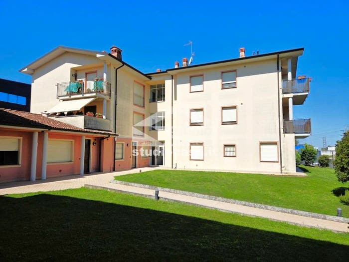 Appartamento bilocale in vendita in Via Renzo Botti, Migliaro, Cremona