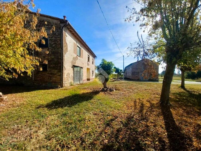 Casa con 5 locali in vendita in Vicolo Tesselli, Bagnacavallo