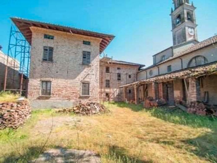 Casa con 6 locali in vendita in Roveleto di Cadeo, Roveleto, Cadeo