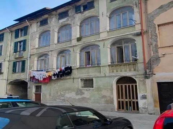 Appartamento bilocale in vendita in Via Tripoli, Centro, Serravalle Scrivia