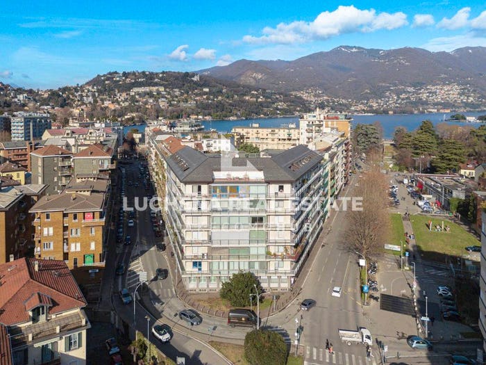 Appartamento con 5 locali in vendita in Via Fratelli Recchi, Stadio Borgo Vico, Como