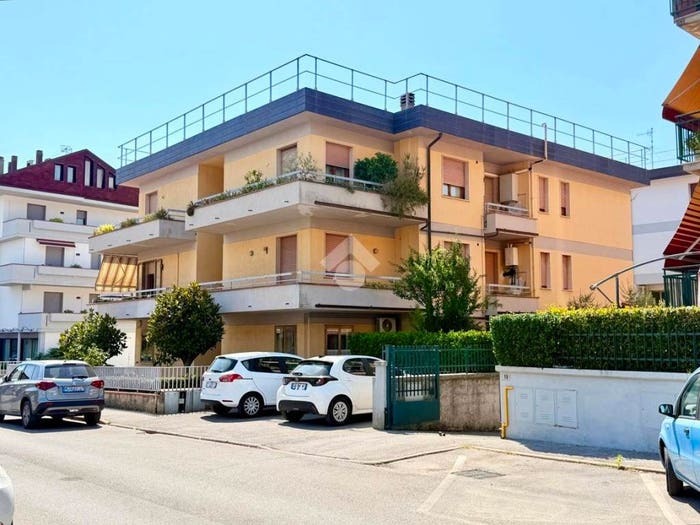 Appartamento con 5 locali in vendita in Via Giunti, Fornacelle, Montemurlo