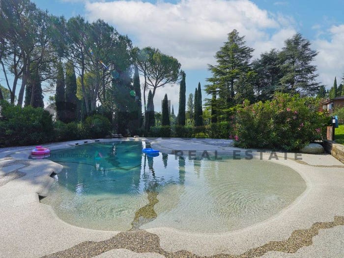Appartamento quadrilocale in vendita in Via Prais, Centro, Padenghe sul Garda