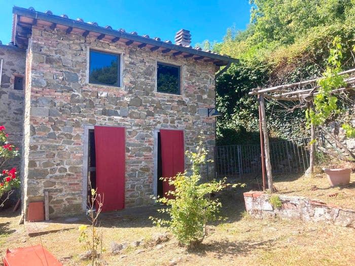 Casa con 6 locali in vendita in Via di Lucolena, Greve in Chianti