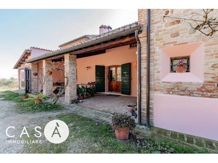 Casa con 6 locali in vendita in Longiano