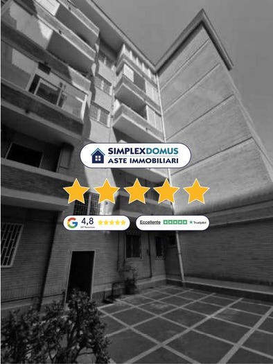 Appartamento con 5 locali in vendita in Via Alessandro Manzoni, Fuorigrotta, Napoli