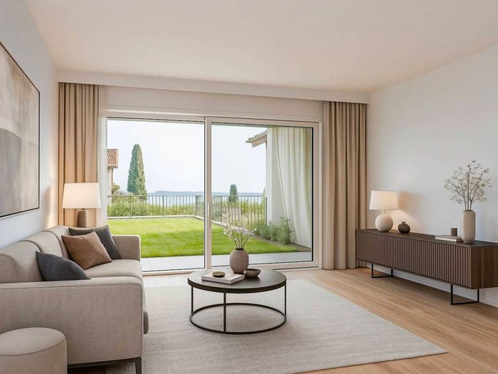 Appartamento trilocale in vendita in Via Enzo Tolu, Centro, Gardone Riviera