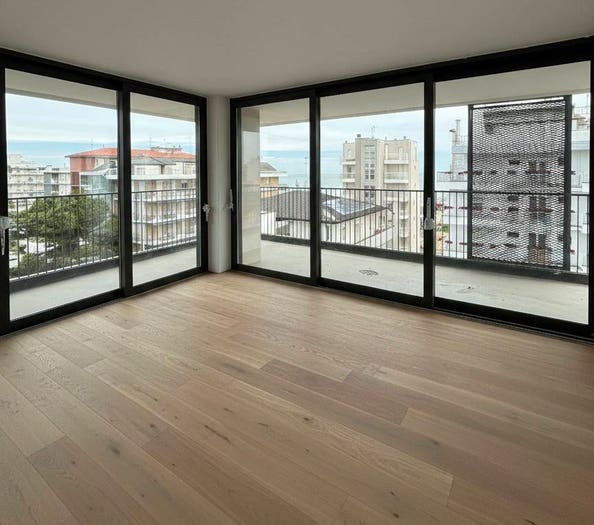 Appartamento con 6 locali in vendita in Lido Centro Ovest, Jesolo