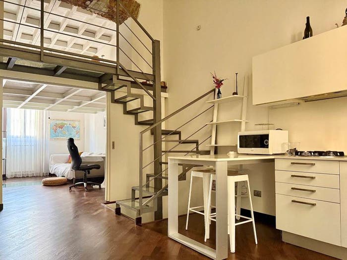 Appartamento trilocale in vendita in Via Bezzecca, Montenero, Milano