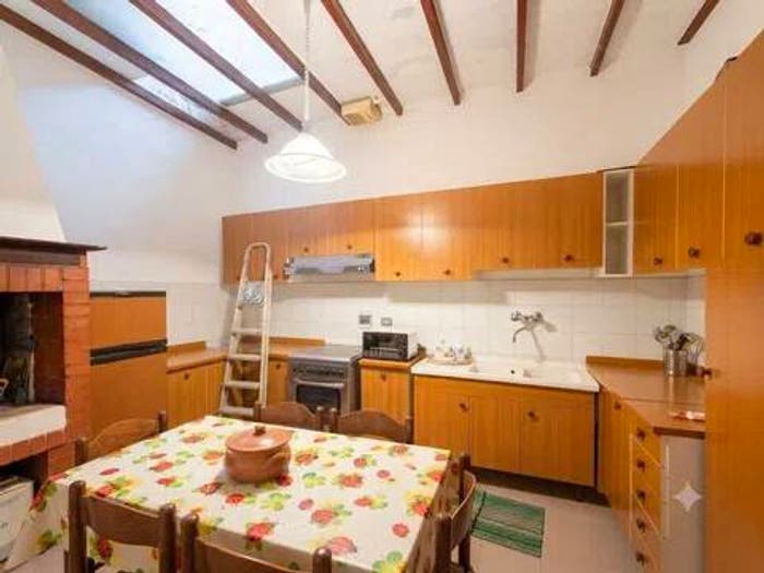 Appartamento con 6 locali in vendita in Via Alessandro Casolani No Number, Centro, Casole d'Elsa