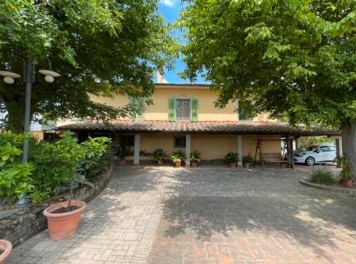 Casa con 6 locali in vendita in Via di Sommiano, Cerreto Guidi