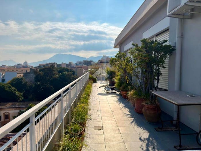 Casa con 5 locali in vendita in Via Antonino Salinas, Notarbartolo Sciuti, Palermo