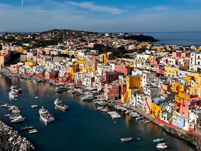 Appartamento bilocale in vendita in Via Marina Corricella, Procida