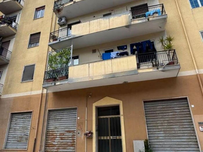 Appartamento trilocale in vendita in Via Monteponi, Is Mirrionis, Cagliari