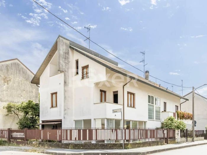 Casa con 5 locali in vendita in Via Ronchi, Legnarello, Legnano
