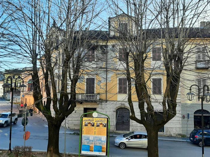 Casa con 5 locali in vendita in Via Alessandria, Centro, Acqui Terme