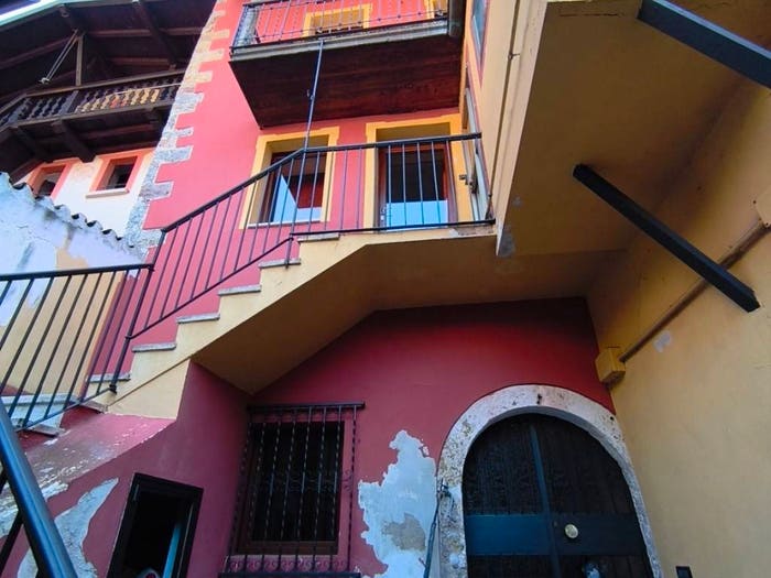 Casa trilocale in vendita in Vicolo del Ponte, Lavone, Pezzaze