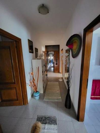Appartamento con 6 locali in vendita in Via Osteria, Osteria, Serra de' Conti