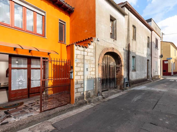 Casa trilocale in vendita in Via Sant'Isidoro, Decimoputzu