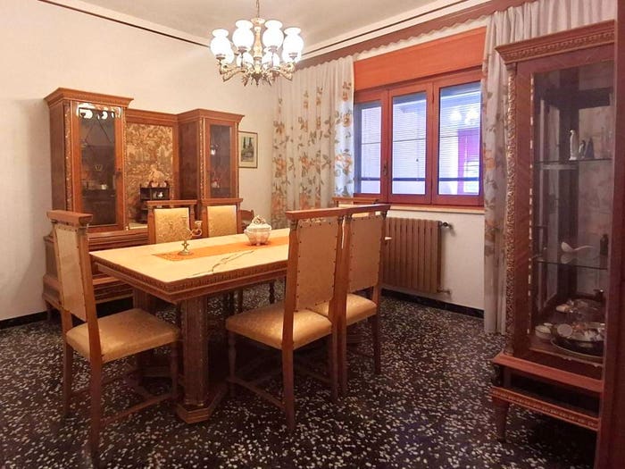 Casa con 5 locali in vendita in Via Pietro Mascagni, Tuglie