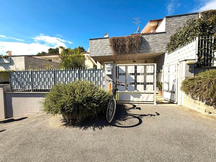 Casa con 5 locali in vendita in Viale Svezia, Le Rughe, Formello