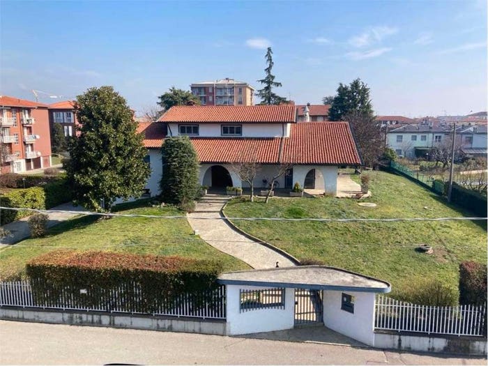 Casa con 6 locali in vendita in Centro, Zanica