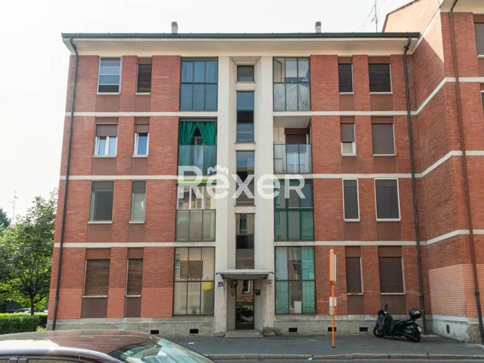 Appartamento trilocale in vendita in VIA VAL TROMPIA, Roserio, Milano