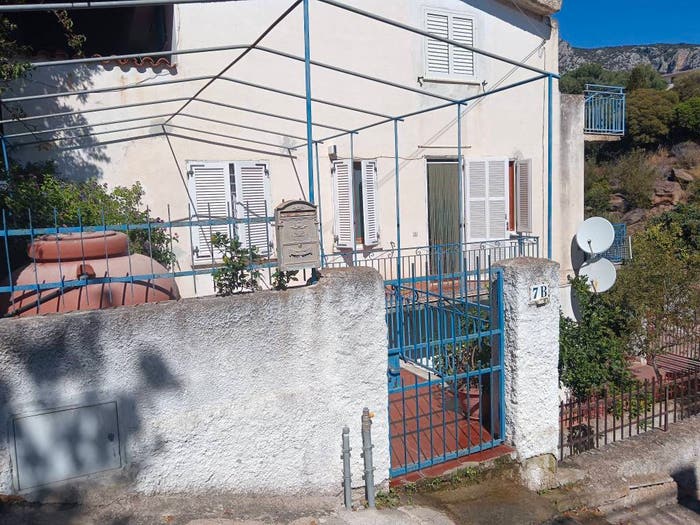 Appartamento trilocale in vendita in Via dei Ricci, Cala Gonone, Dorgali