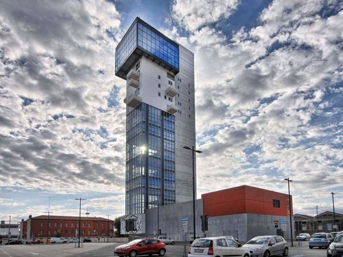 Appartamento trilocale in affitto in Via Torino, Mestre, Venezia