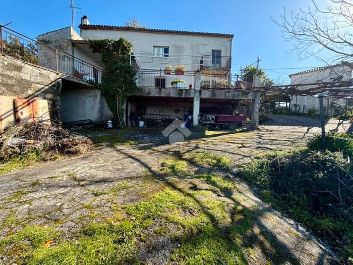 Casa con 6 locali in vendita in Contrada Sagarote, Diamante