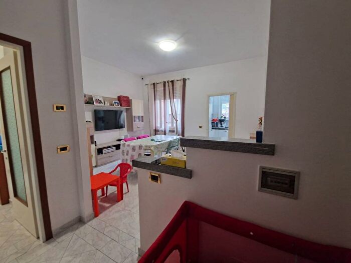 Appartamento con 5 locali in vendita in Farnesiana, Piacenza