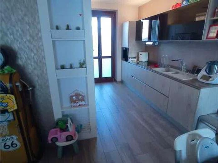 Casa quadrilocale in vendita in Via Vimercate, Ornago