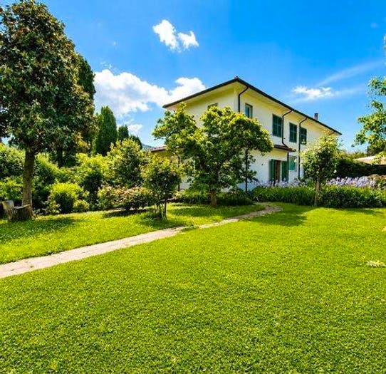 Casa con 6 locali in vendita in Via Sorgnano, Centro, Carrara