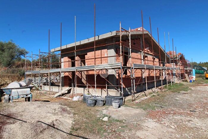 Casa quadrilocale in vendita in Via Archipiglione, Poggio Nativo