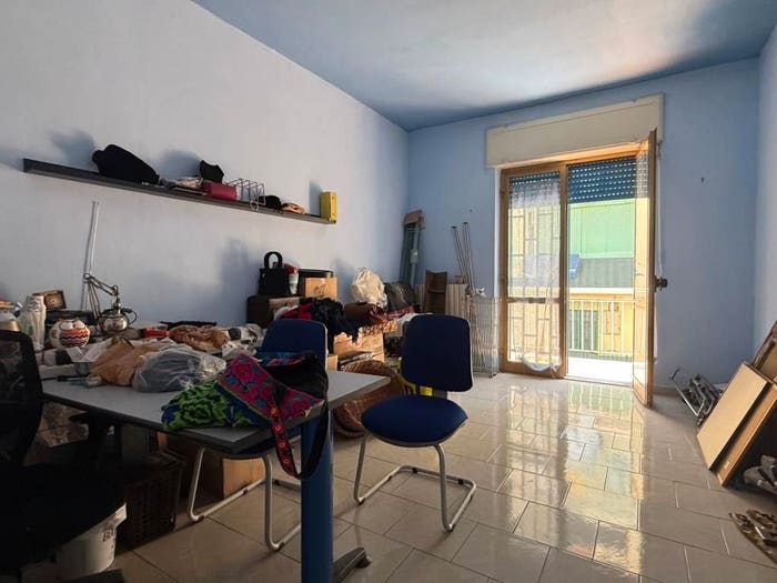 Appartamento bilocale in vendita in Via Acate, Bagnoli, Napoli
