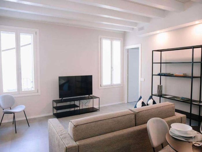 Appartamento trilocale in affitto in Sant'Agostino, Como